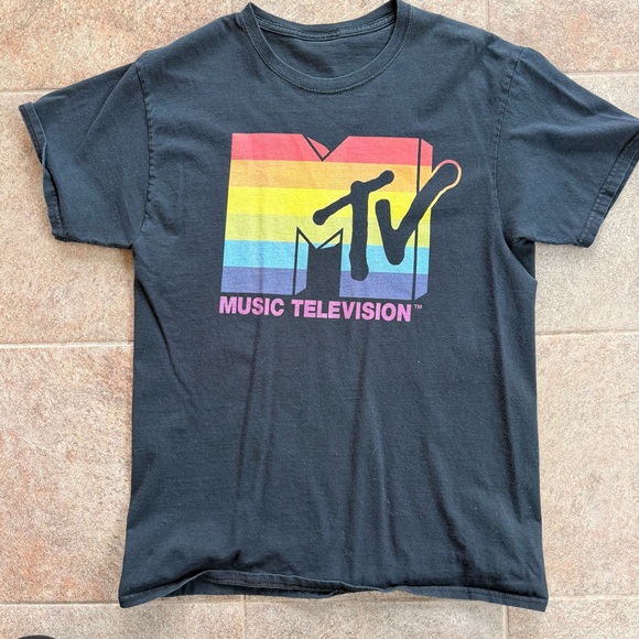 MTV Tops - MTV Rainbow Stripes Logo Tee in Black